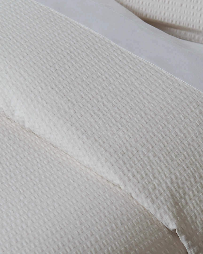 Discount ✨ Belle Epoque Seersucker Duvet Set & Sham Coordinates Home Duvet Inserts & Duvets 💯 3 Discount ✨ Belle Epoque Seersucker Duvet Set & Sham Coordinates Home Duvet Inserts & Duvets 💯 - Image 2