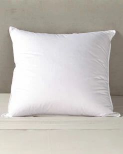 Brand new 🔔 Belle Epoque European 600FP Medium Down Pillow Home Pillow Inserts 🔥